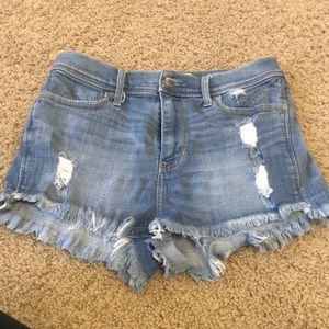 Hollister Distressed Short-Short High Rise in Light Wash Juniors Size 3